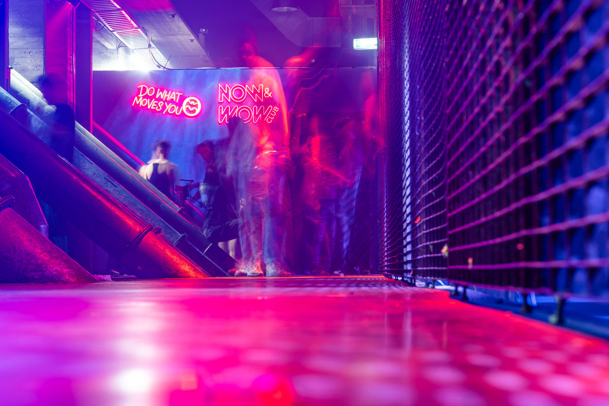 Loading... just a sec